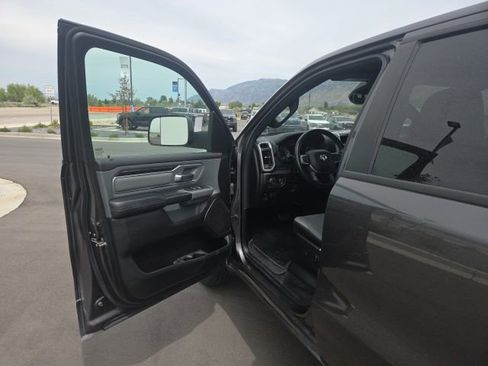 Used 2022 RAM 1500 Big Horn AWD/4WD image 11