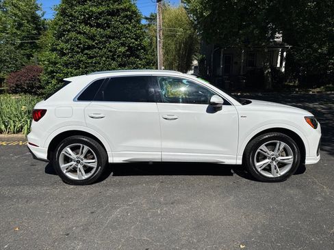 Used 2021 Audi Q3 2.0T Premium w/ Convenience Package AWD/4WD image 6