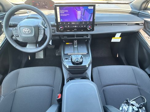 New 2026 Toyota C-HR AWD/4WD image 20