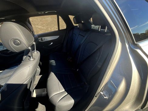 Used 2019 Mercedes-Benz GLC 300 GLC 300 w/ Multimedia Package image 24