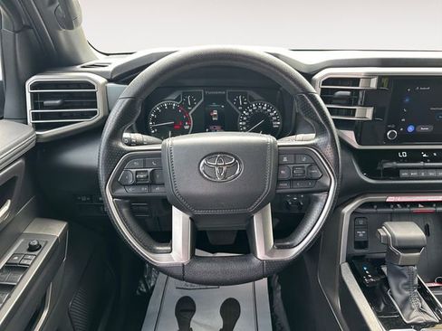 Used 2025 Toyota Tundra SR5 AWD/4WD image 12