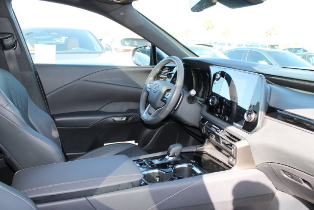 Certified 2025 Lexus RX 350 FWD w/ Technology Package image 5