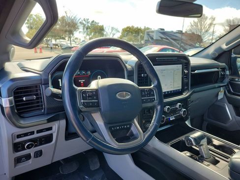 Used 2023 Ford F150 Limited image 15