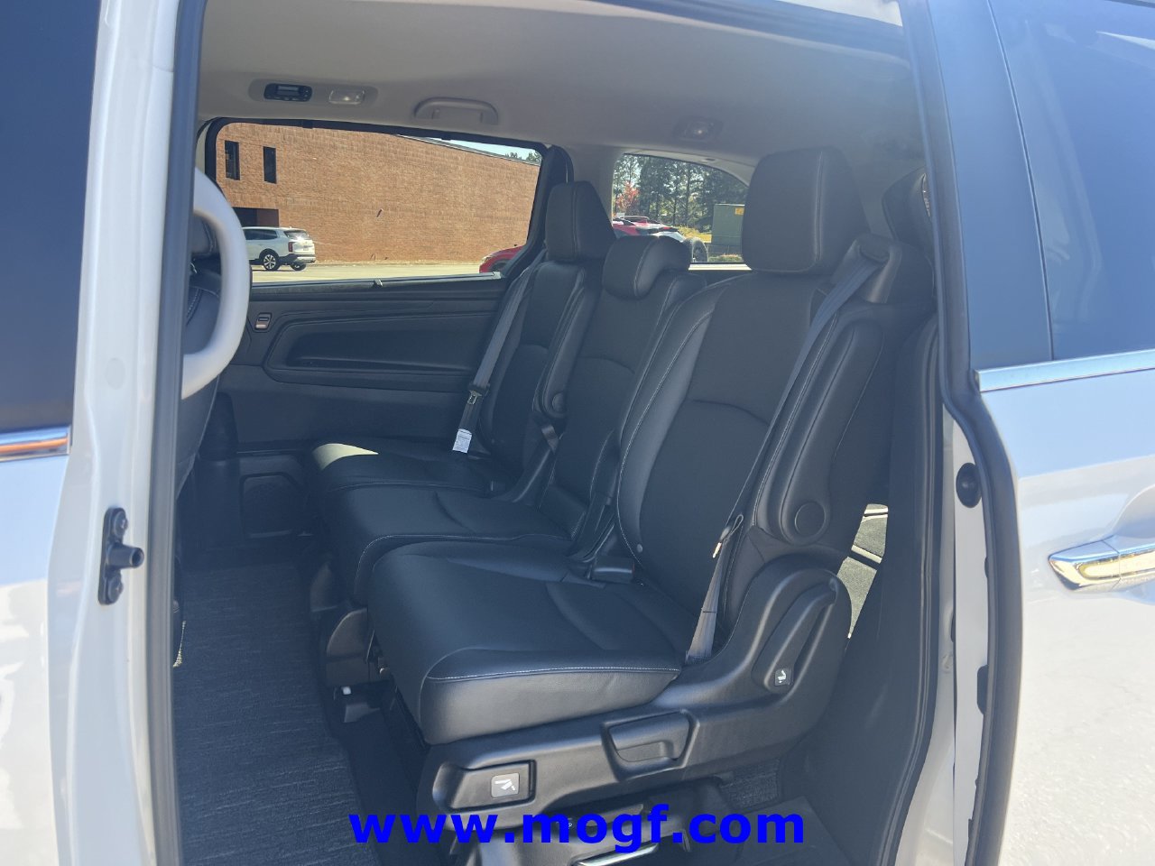 Used 2024 Honda Odyssey EX-L image 19
