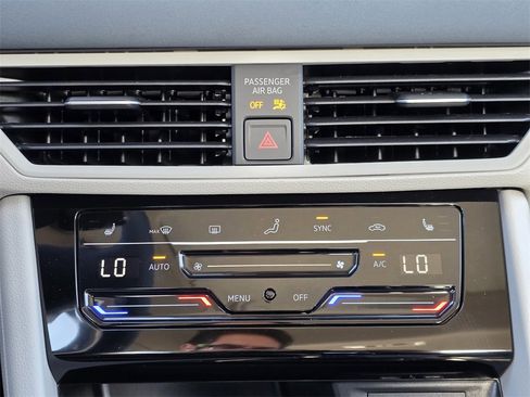 New 2026 Volkswagen Jetta SE image 14