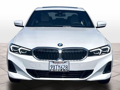 Used 2026 BMW 330i Sedan RWD image 2