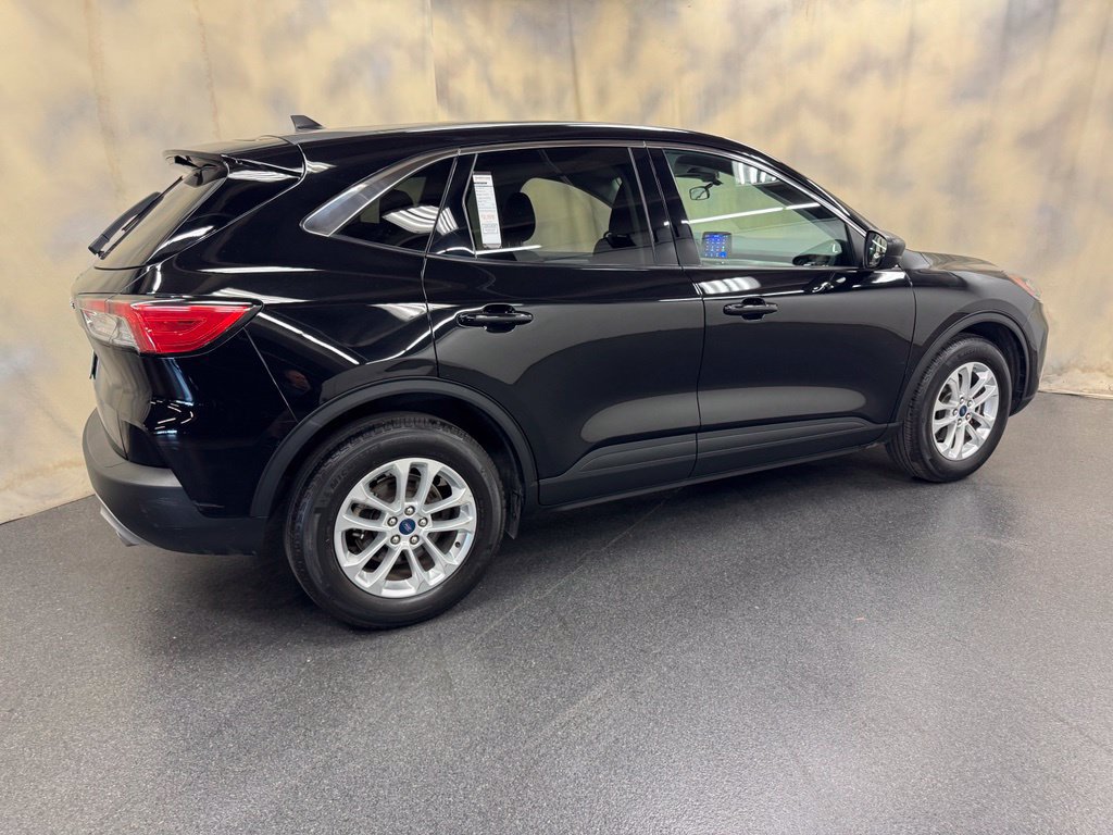 Used 2022 Ford Escape SE w/ Convenience Package FWD image 10