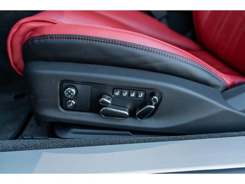 Used 2023 Bentley Continental GT V8 image 29