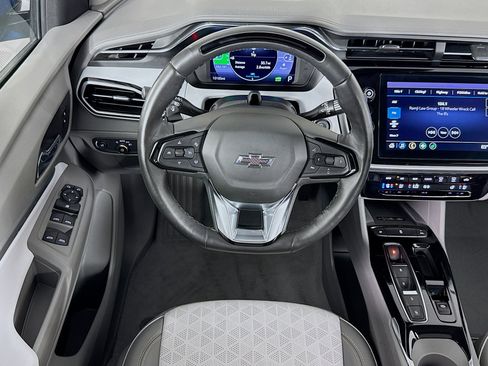 Used 2022 Chevrolet Bolt EUV Premier w/ Super Cruise Package image 16