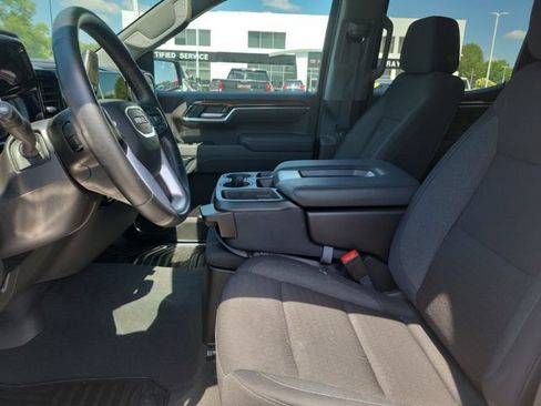Used 2026 GMC Sierra 1500 Elevation AWD/4WD image 16
