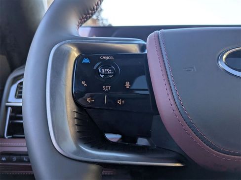 New 2026 INFINITI QX80 Autograph w/ Premium Cargo Package image 20