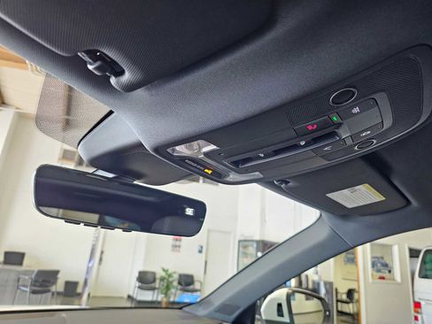 New 2025 Audi Q3 2.0T Premium image 29