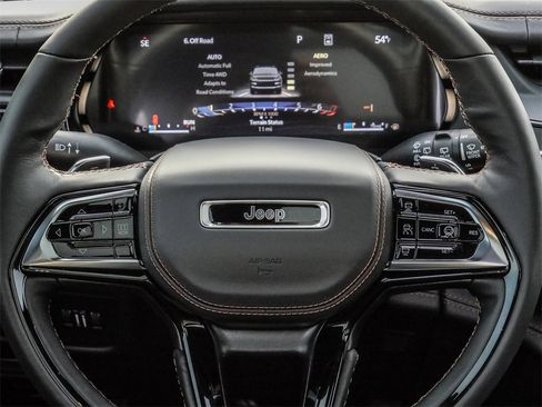 New 2026 Jeep Grand Cherokee Summit image 29