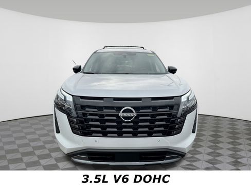 New 2026 Nissan Pathfinder SL AWD/4WD image 12