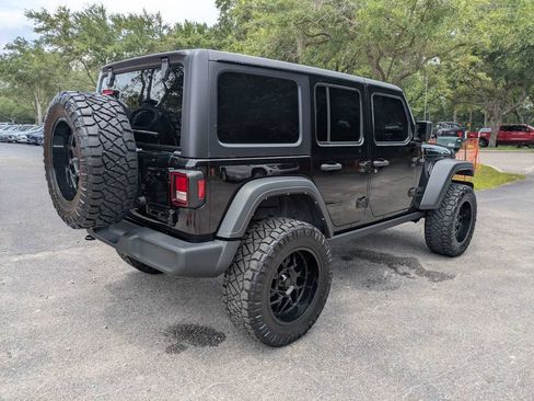 Used 2022 Jeep Wrangler Unlimited Sport AWD/4WD image 4