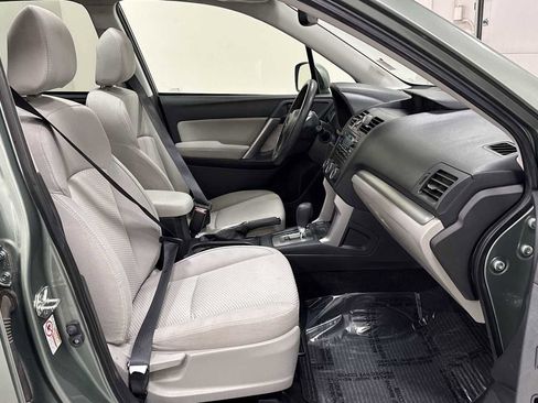 Used 2015 Subaru Forester 2.5i Premium w/ All-Weather Package image 29