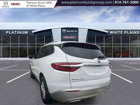 Used 2020 Buick Enclave Essence w/ LPO, Cargo Package image 5
