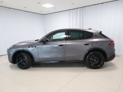 New 2025 Maserati Grecale Modena image 2