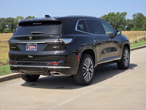 New 2026 Buick Enclave Avenir w/ Super Cruise Package FWD image 3