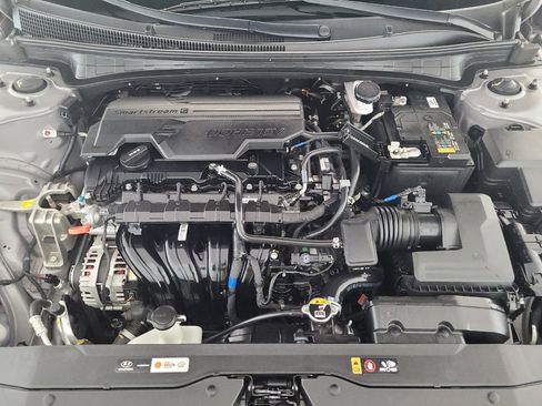 Used 2023 Hyundai Elantra SEL w/ Convenience Package FWD image 30