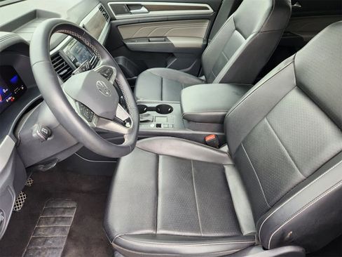 Used 2022 Volkswagen Atlas SE image 12