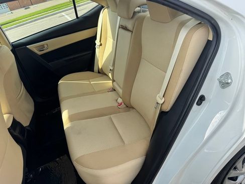 Used 2019 Toyota Corolla LE FWD image 9