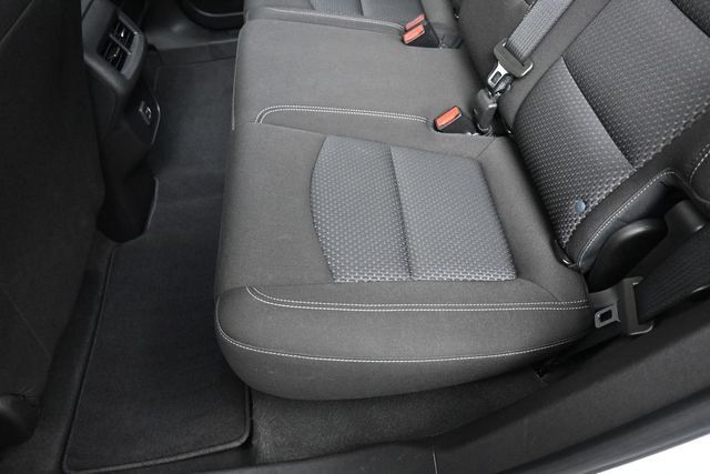 Used 2023 GMC Terrain SLE w/ Driver Convenience Package FWD image 21
