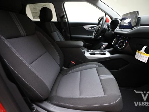 New 2026 Chevrolet Blazer LT FWD image 11