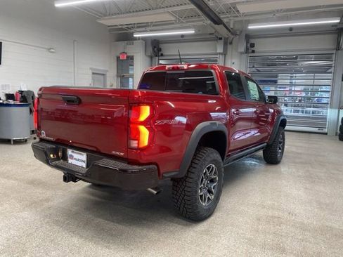 New 2026 Chevrolet Colorado ZR2 w/ Technology Package AWD/4WD image 5
