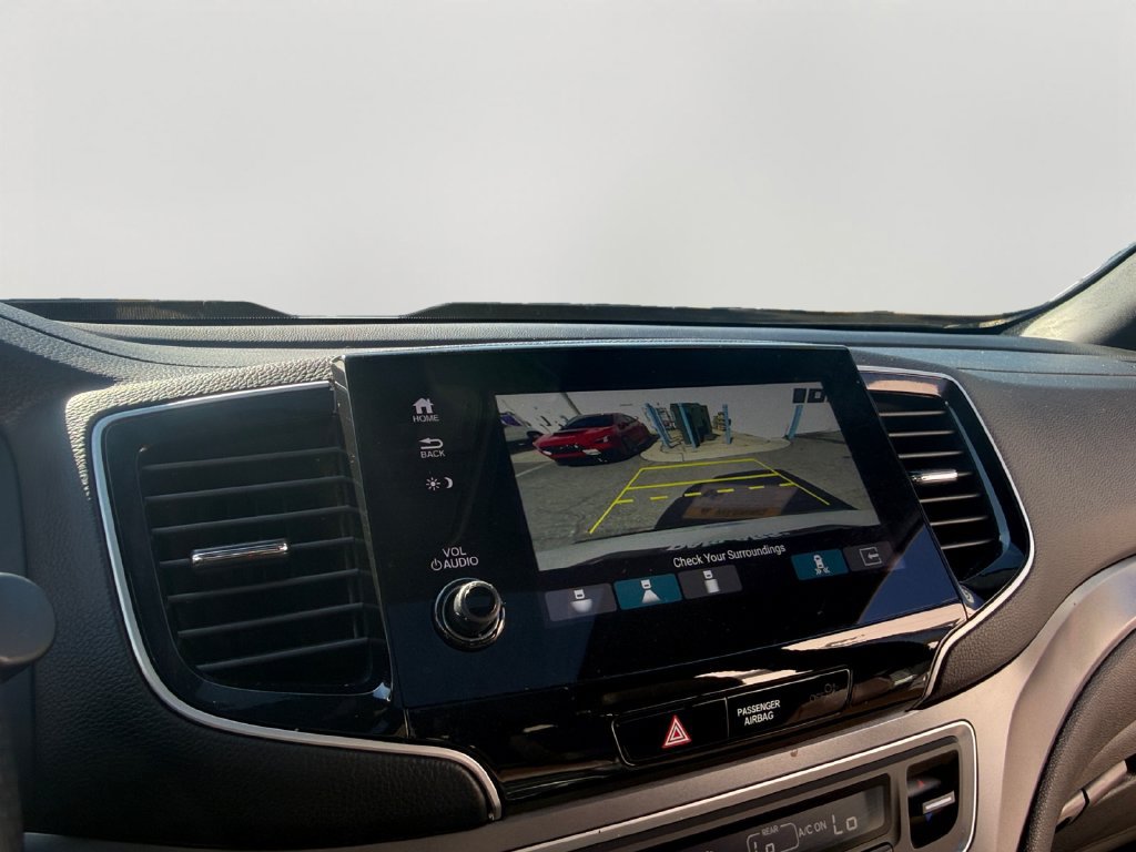 Certified 2025 Honda Passport EX-L image 16