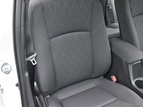 Used 2025 Toyota Corolla LE w/ Convenience Package image 14