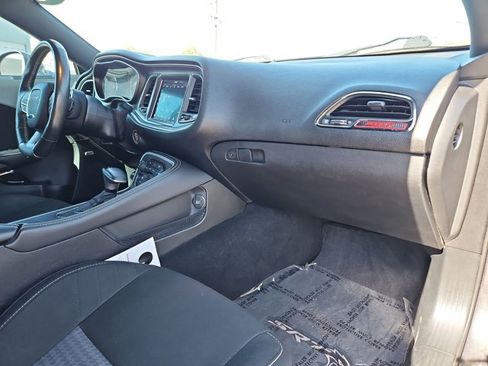 Used 2020 Dodge Challenger SRT Hellcat image 21