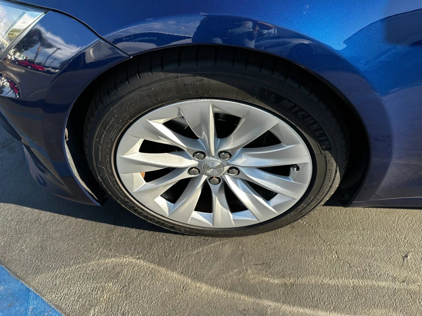 Used 2017 Tesla Model S 75 RWD image 22