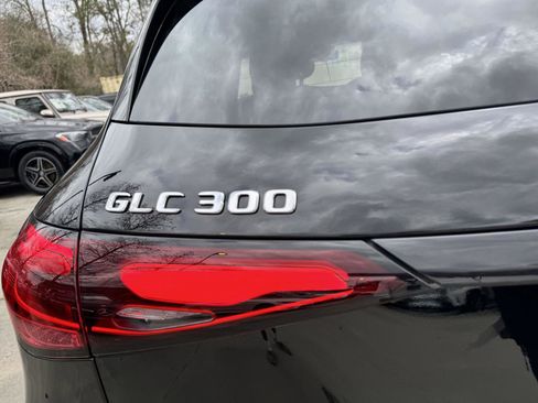 Certified 2025 Mercedes-Benz GLC 300 GLC 300 image 21