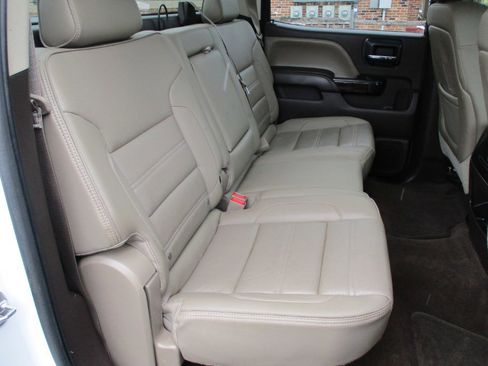 Used 2015 GMC Sierra 2500 Denali w/ Driver Alert Package image 34