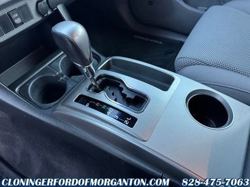 Used 2015 Toyota Tacoma PreRunner image 27