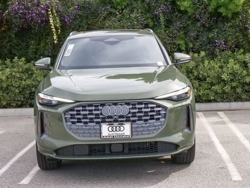 New 2025 Audi Q5 Premium Plus image 2