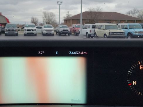 Certified 2024 Lincoln Nautilus Reserve image 26