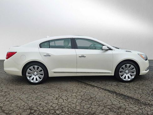 Used 2014 Buick LaCrosse Leather w/ Driver Confidence Package image 2