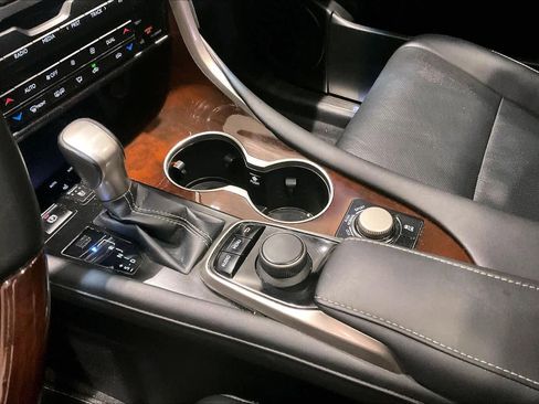 Used 2019 Lexus RX 350 FWD image 16