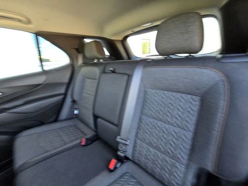 Used 2022 Chevrolet Equinox LT image 17