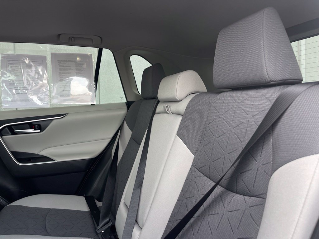 Used 2024 Toyota RAV4 XLE w/ Convenience Package AWD/4WD image 11