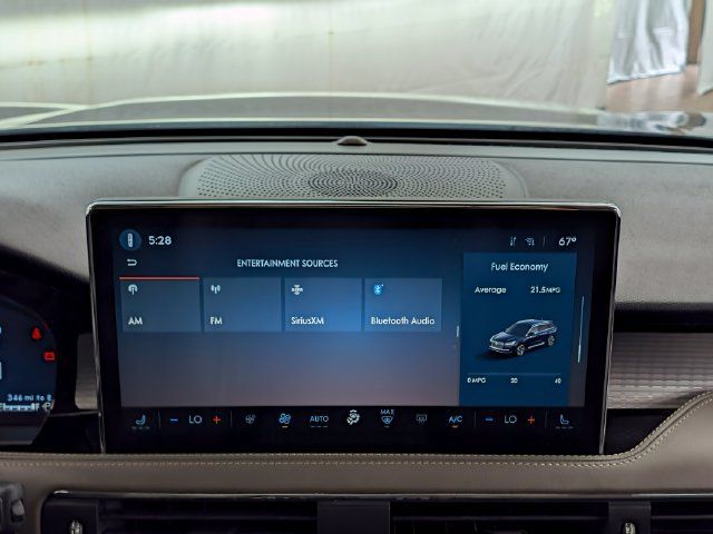 Used 2024 Lincoln Corsair AWD w/ Equipment Group 101A image 26