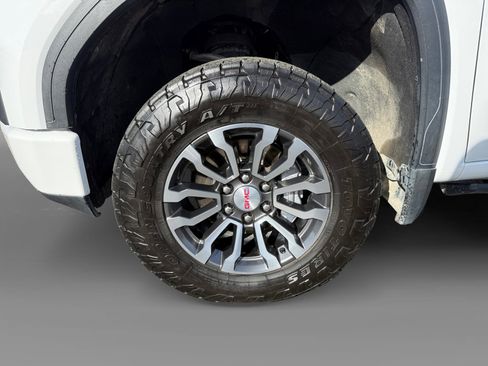 Used 2021 GMC Sierra 1500 AT4 image 9