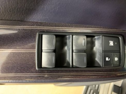 Used 2020 Lexus GX 460 Premium image 18