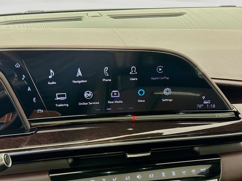 Used 2023 Cadillac Escalade Premium Luxury Platinum AWD/4WD image 15