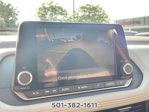 Used 2022 Nissan Rogue SV FWD image 21