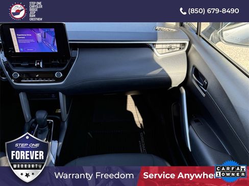 Used 2023 Toyota Corolla Cross LE image 16