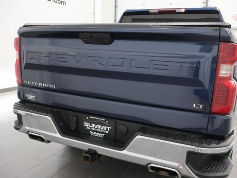 Used 2022 Chevrolet Silverado 1500 LT w/ Z71 Off-Road Package AWD/4WD image 27
