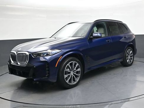 Used 2026 BMW X5 xDrive40i w/ M Sport Package AWD/4WD image 10